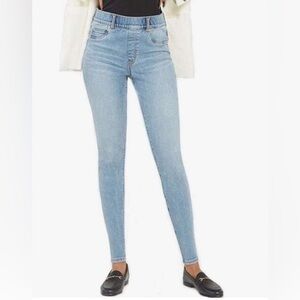 Spanx Skinny Ankle Jeans Light Vintage Wash